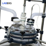200l-single-layer-glass-reactor-with-vacuum-reflux-for-chemical-synthesis-4