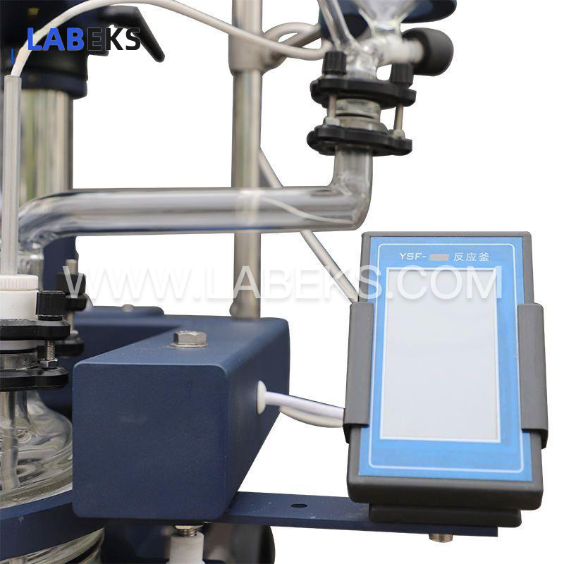 50l-jacketed-glass-reactor-with-vacuum-monitoring-digital-temp-speed-display-3