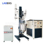 double-layer-glass-reactor-with-digital-display-for-pharma-chemical-labs-4