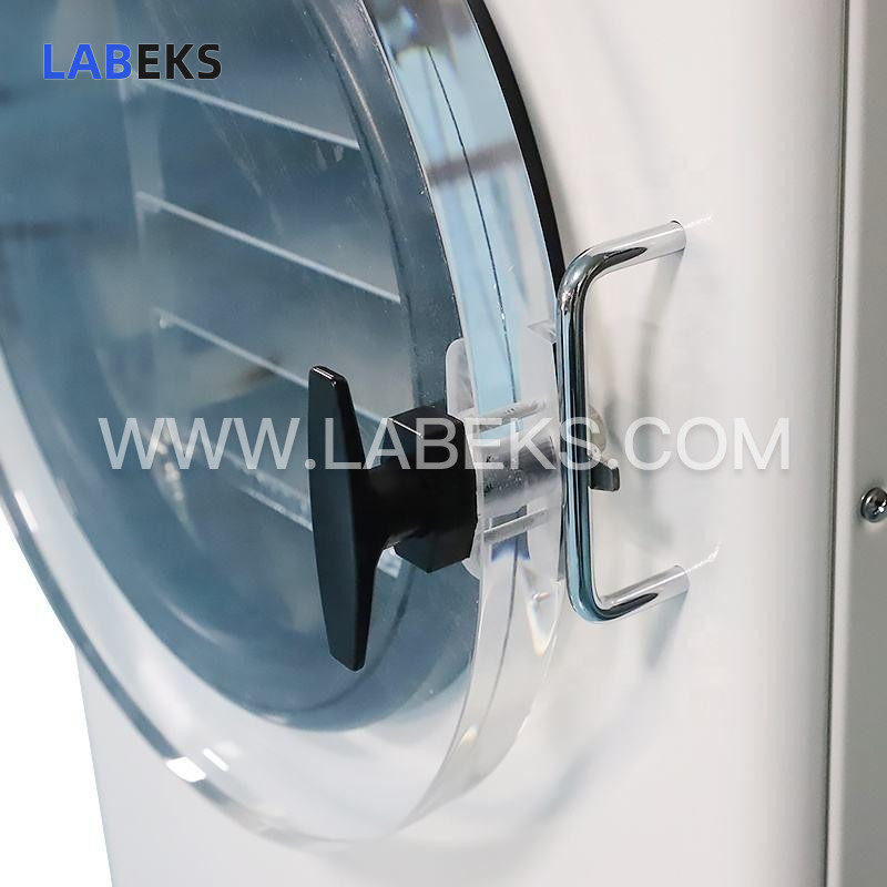 food-freeze-dryer-with-one-touch-operation-for-home-small-shops-5