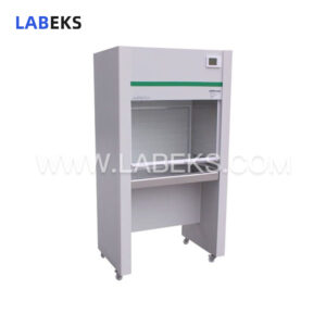 one-side-horizontal-air-flow-clean-bench-with-adjustable-airflow-for-laboratories-hospitals-1