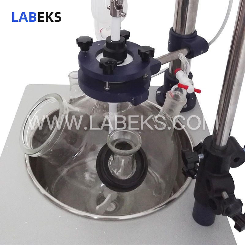 single-layer-glass-reactor-with-precision-temp-control-for-chemical-biopharmaceutical-reactions-4