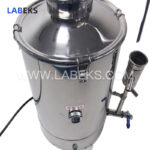 stainless-steel-electric-heating-water-distiller-with-single-distillation-for-medical-research-labs-3